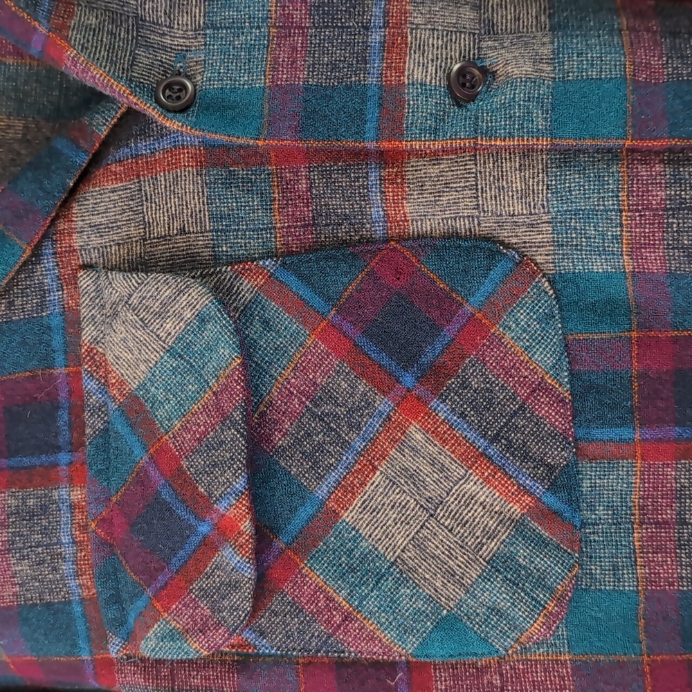 Pendleton Flannel Button Up - Picture 3 of 4